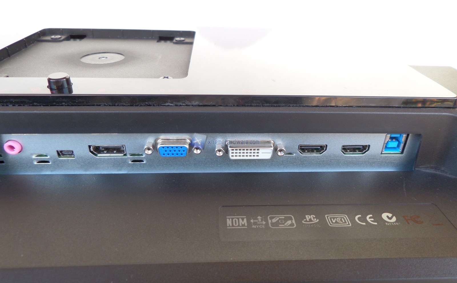 BenQ XL2430T Monitor 14